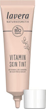 Indlæs billede til gallerivisning LAVERA NATURKOSMETIK - Vitamin Skin tint - 01 Light
