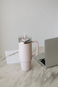 AYA&IDA - Thermo Cup with Straw - SOFT ROSE - 885ML