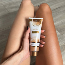 Indlæs billede til gallerivisning Vita Liberata - Body Blur Dark 100 ml
