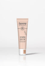 Indlæs billede til gallerivisning LAVERA NATURKOSMETIK - Vitamin Skin Tint - 03 Tanned
