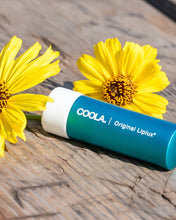 Indlæs billede til gallerivisning COOLA - Classic Liplux® Organic Lip Balm Sunscreen SPF 30 - Original
