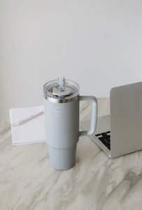 AYA&IDA - Thermo Cup with Straw - Light Grey - 885ML