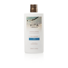 Indlæs billede til gallerivisning Vita Liberata - Clear Tanning Mousse Dark 200 ml
