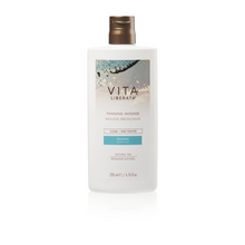 Indlæs billede til gallerivisning Vita Liberata - Clear Tanning Mousse Medium 200 ml
